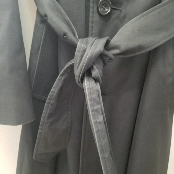 Vintage  Aquascutum Navy Belted Trenchcoat - Picture 12 of 16
